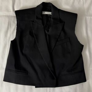 Zara Black Cut-Off Sleeves Blazer